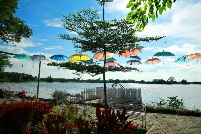 Danau Siombak, Menyaksikan Keindahan Danau yang Asri di Kota Medan