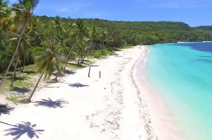 Pantai Bara, Menikmati Keindahan Pantai Pasir Putih di Bulukumba