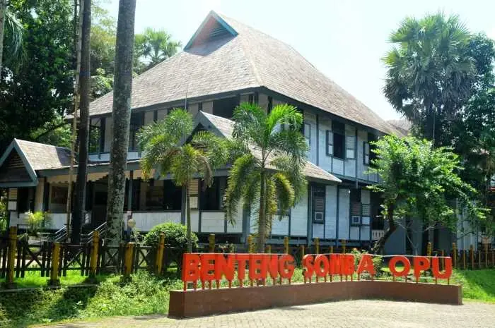 Benteng Somba Opu, Wisata Edukasi Favorit di Makassar