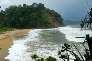 Pantai Eksotis di Blitar yang Wajib Dikunjungi untuk Liburan Tak Terlupakan