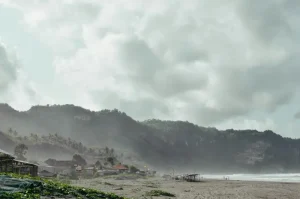 Pantai Indah di Yogyakarta yang Menyajikan Keindahan Alam dan Aktivitas Seru